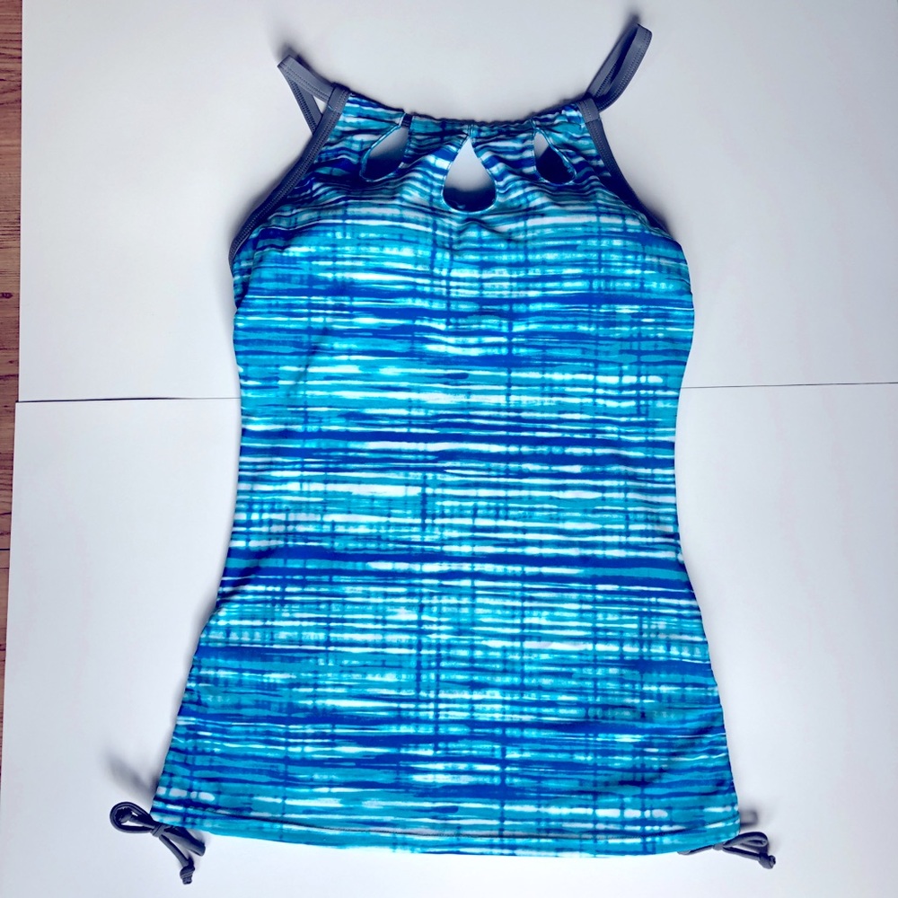 NEW FREE COUNTRY Tankini Swimsuit Top Small Blue